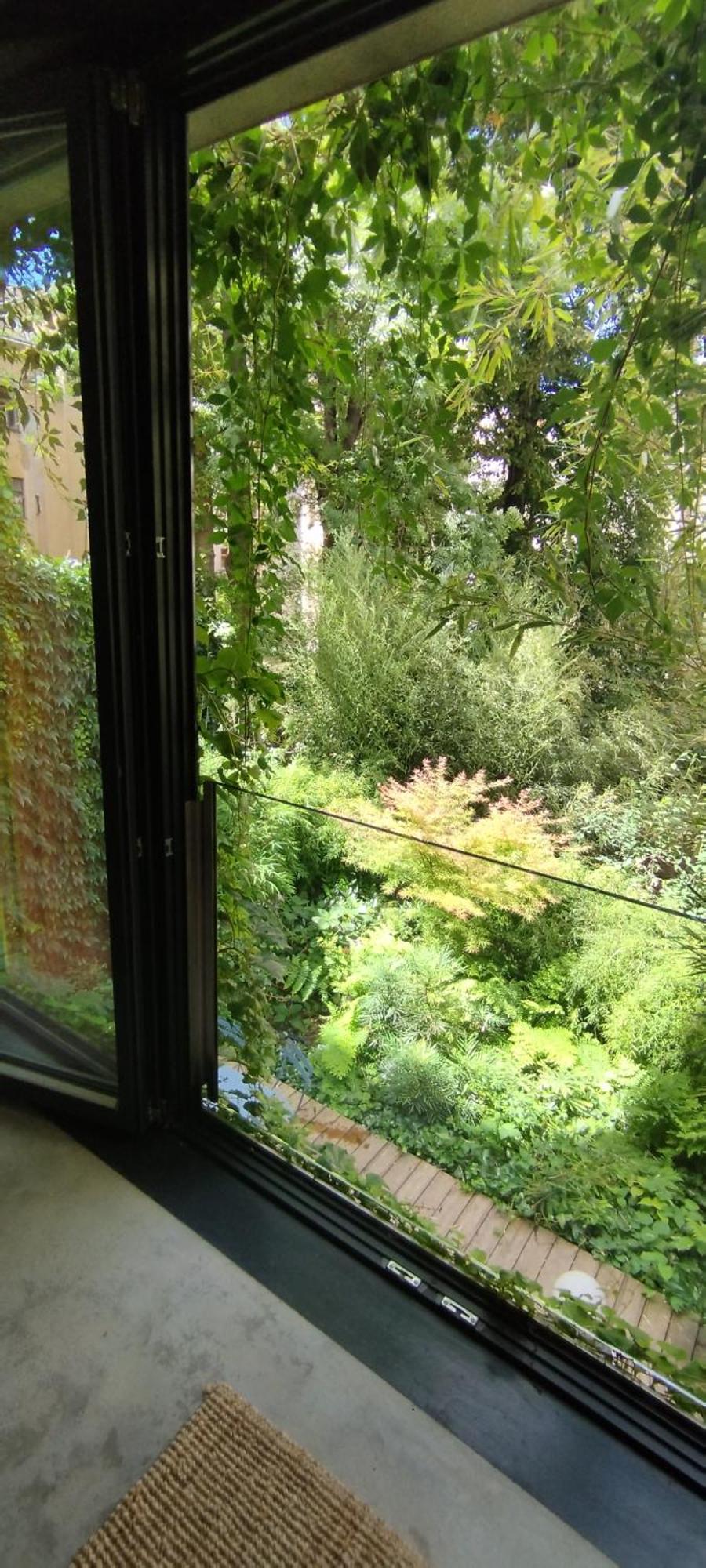 Romantic And Atypical In Prague's Montmartre * Praga